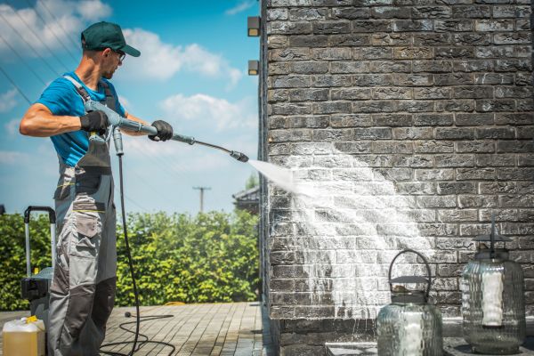 Brick Cleaning in Westminster